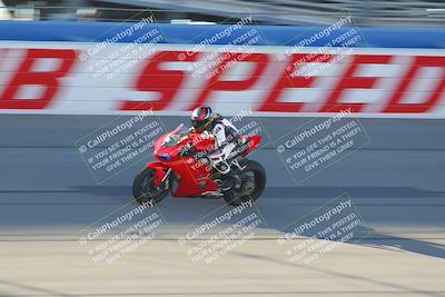 media/Nov-26-2022-Fastrack Riders (Sat) [[b001e85eef]]/Level 2/Session 1 Front Straight/